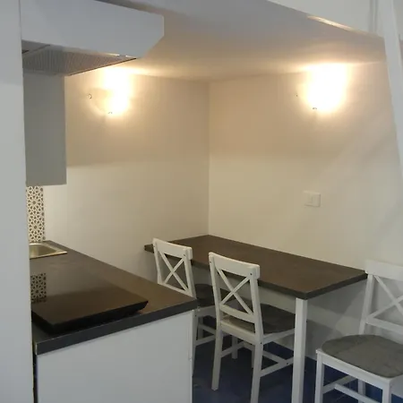 Studio Blueandwhite Izola